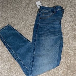 ⚡️⚡️Abercrombie and Fitch Jeans